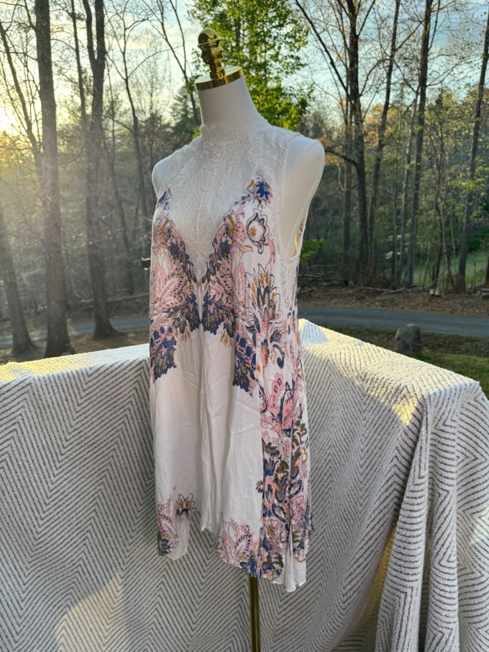 Free People Marsha Lace Mini Dress Medium Boho Floral High Neck Flowy Oversized - Picture 3 of 9